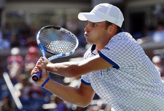 Roddick celebrates birthday with US Open romp