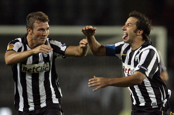 Juventus draw 3-3 with Lech Poznan at Europa League