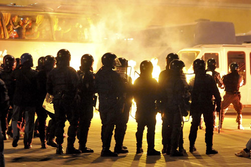 Italy v Serbia Euro 2012 qualifier abandoned amid crowd violence