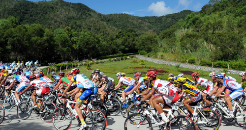 Iglinskiy keeps the yellow jersey after 3rd stage
