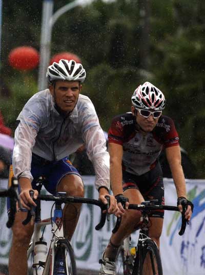 Heavy rain delays Hainan cycle race