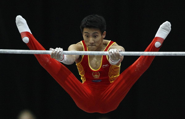 Chinese men's team triumphs at gymnastics worlds