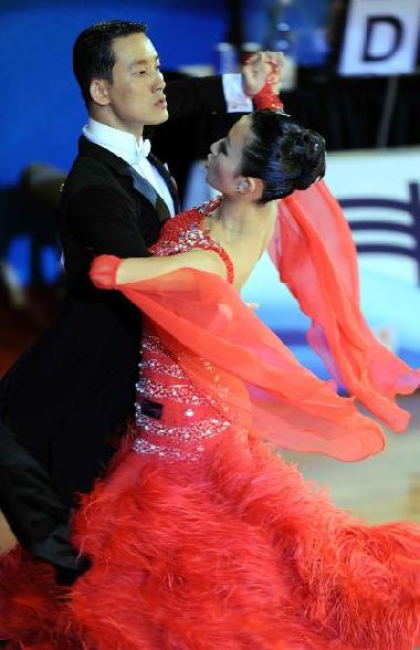 China sweeps the dance floor on Day One