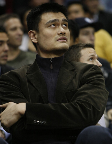 Yao Ming suffers another setback with stress fracture