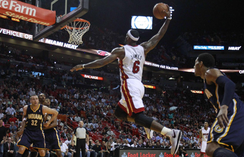 LeBron gets 41, and Heat stuns Pacers 117-112