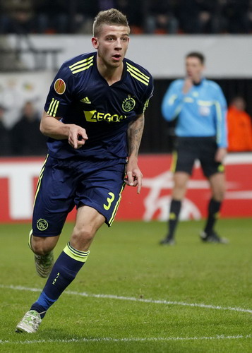 Liverpool draws, Ajax wins in Europa League