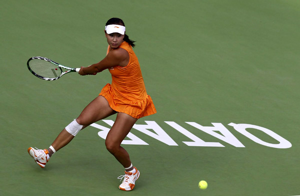 Li Na knocked out, Peng Shuai through to Qatar quarters