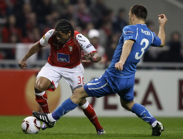 Liverpool, Rangers make Europa League's last 16