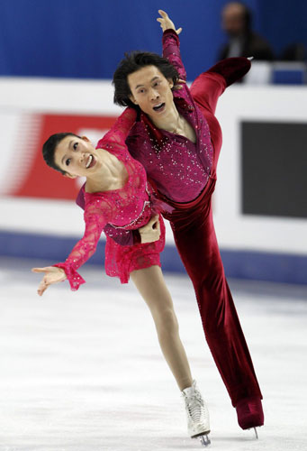 China's pair skaters win bronze in Figure Skating Worlds