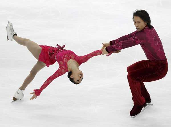 China's pair skaters win bronze in Figure Skating Worlds