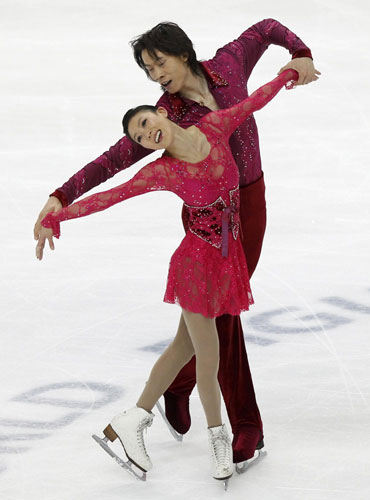 China's pair skaters win bronze in Figure Skating Worlds