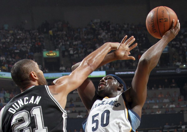 Grizzlies seal stunning upset by eliminating Spurs