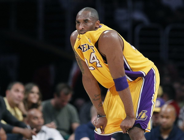 Dirk sends Mavs to 2-0 lead over Lakers