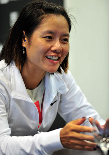 Li Na fights back for last eight at Madrid open