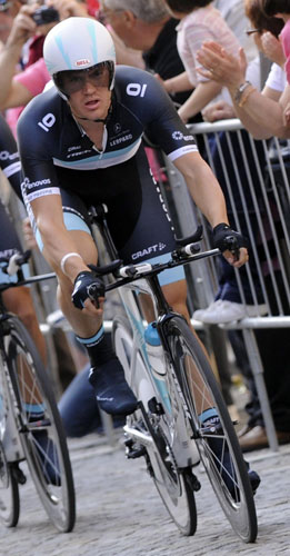 Belgian rider dies after crash in Tour of Italy