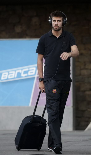 Barca fly two days earlier due to volcano ash