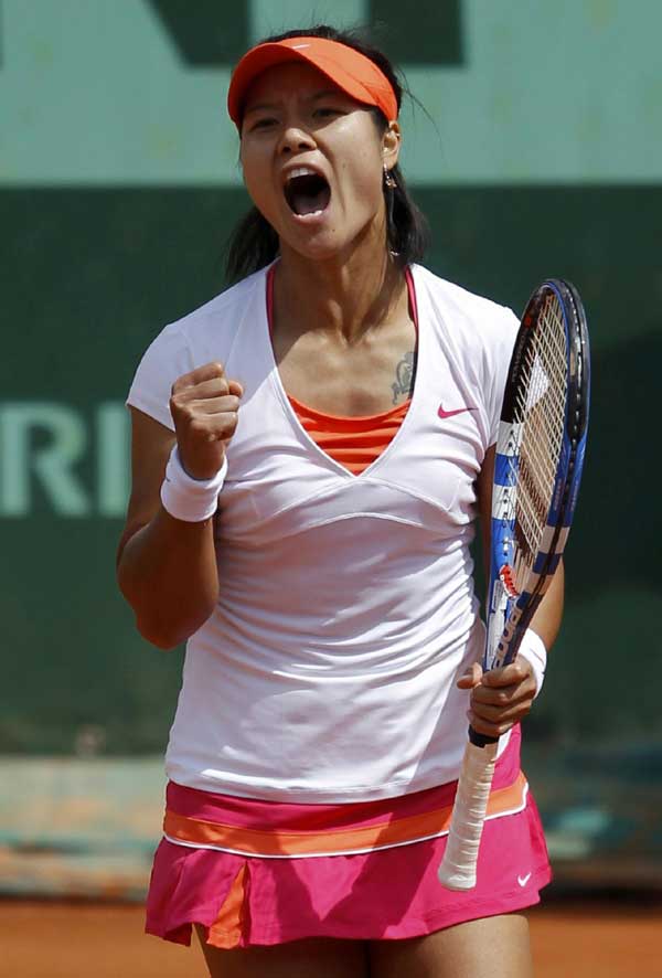 Li Na advances to 4th round at French Open