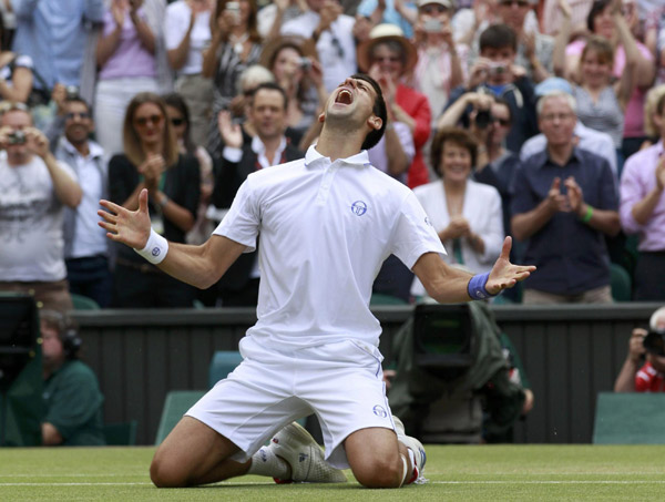 Djokovic makes Wimbledon final, gets No 1 ranking