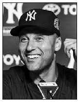 Price gives up HR for hit No 3,000, Rays salute Jeter