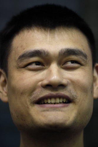 Yao leads the way in charity efforts