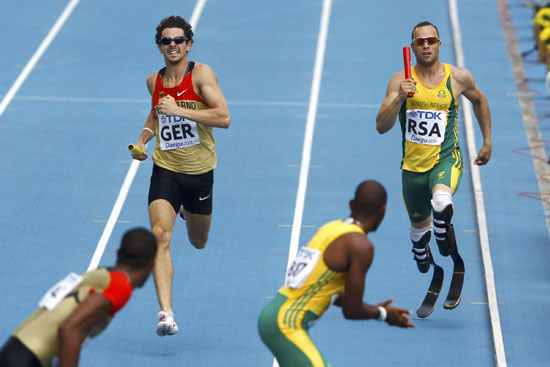 Pistorius proud as S.Africa relay team reach final