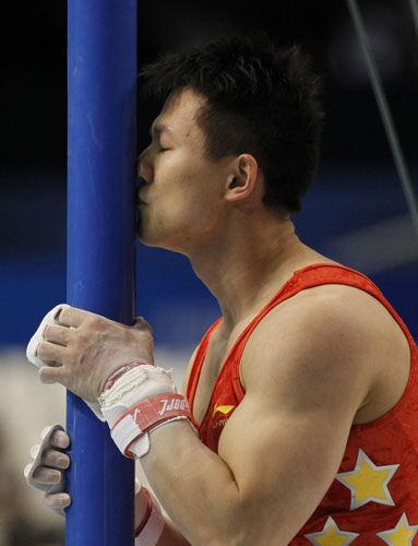 Chen wins rings title at gymnastics worlds