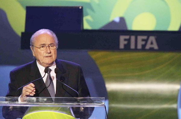Blatter expected to report progress on corruption battle