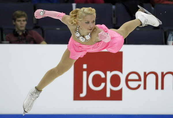 Chinese skaters win silver at ISU Grand Prix