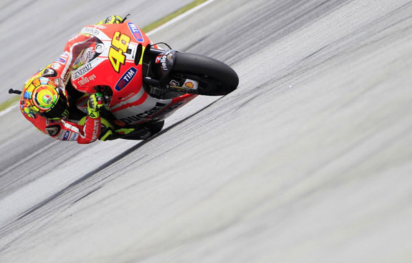 Rossi retirement denied after Simoncelli death