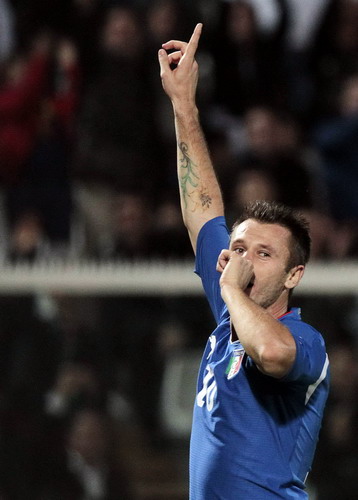 Cassano 'shows marked improvement'