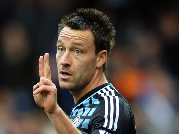 Capello includes Terry despite probe