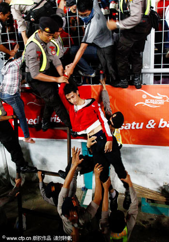 Two Indonesian fans die from SEA Games soccer final