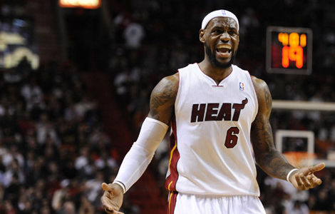 LeBron fires Heat to Pacers thrashing