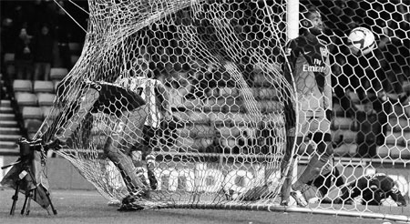 Wenger's future is unclear