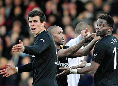 Spurs relish favorites tag against London rival