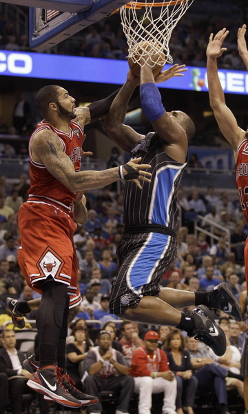 Bulls hold Magic to 59 points, win without Rose