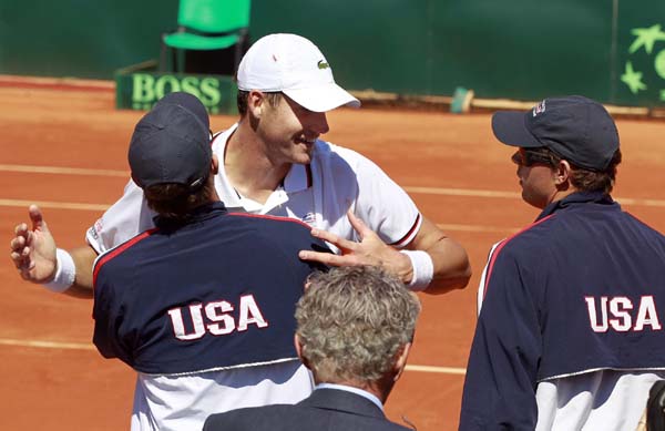 Argentina beats Croatia to play in Davis Cup semifinals