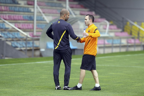 Guardiola to quit Barca, Vilanova to take charge