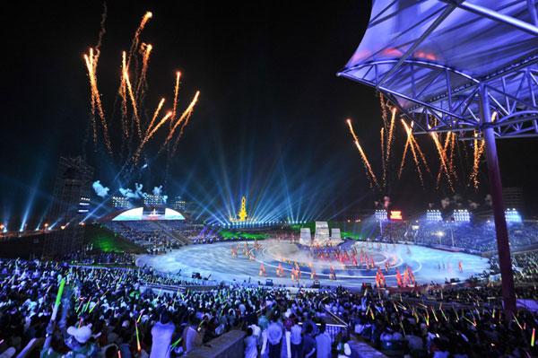 Fireworks herald start 3rd Asian Beach Games