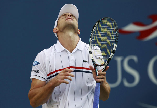 Roddick sent into retirement; Djokovic cruises