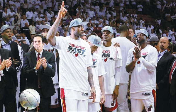 Heat, Spurs to play for title