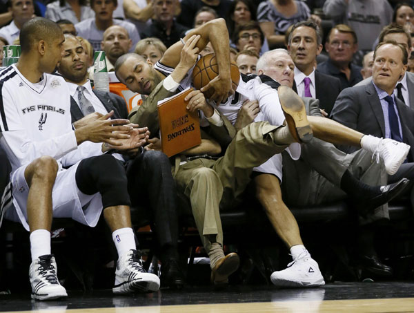 Big 3 help Heat even NBA Finals with Spurs