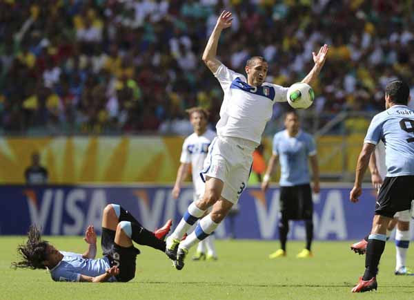 Italy takes 3rd place in shootout