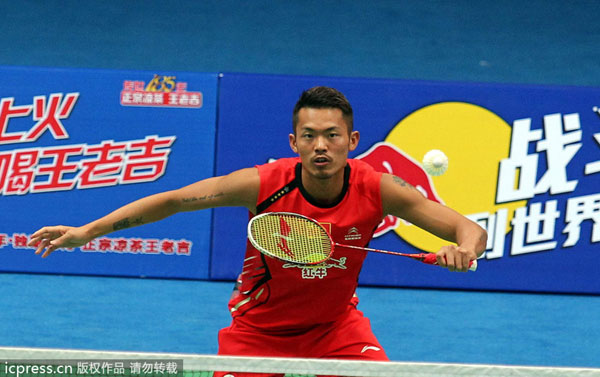 Lin Dan makes convincing comeback at badminton worlds
