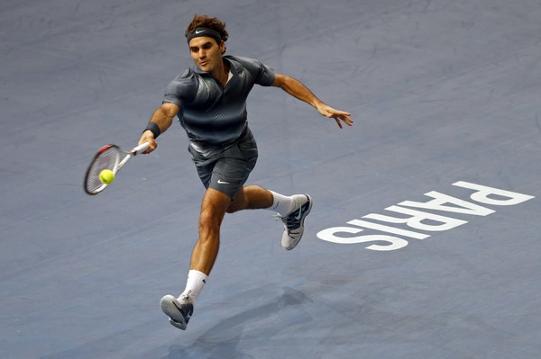 Federer seals record-tying 12th Tour Finals spot
