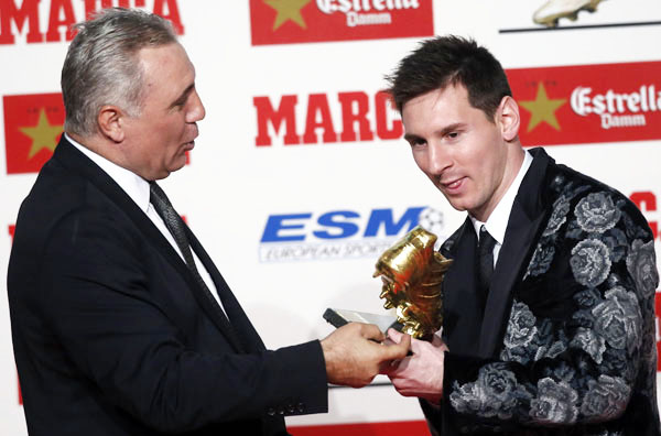 Messi receives record 3rd Golden Boot