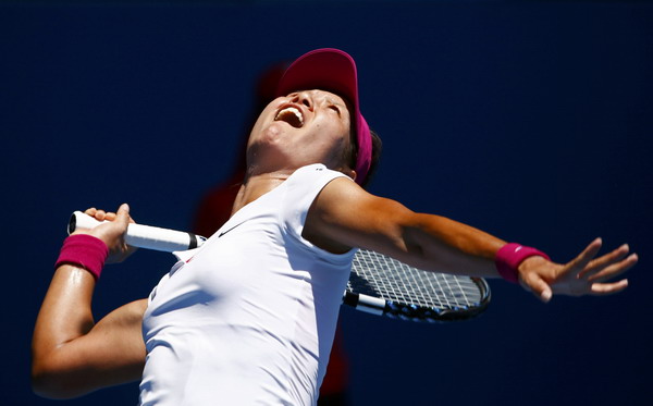 Li saves match point before rallying past Safarova