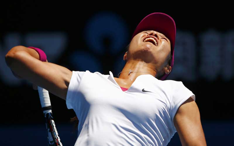 Li Na makes it into second straight Australian Open final
