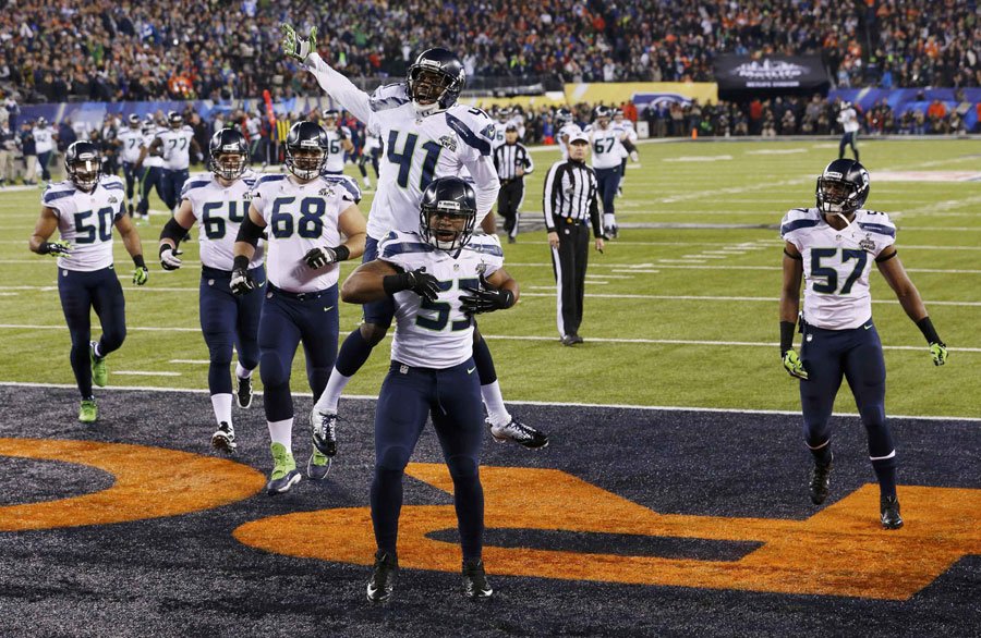Seahawks beat Broncos in Super Bowl, Smith MVP