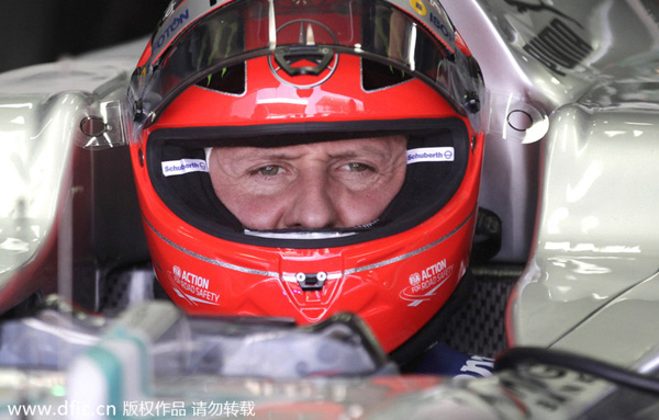 Manager denies report Schumi treatment 'abandoned'